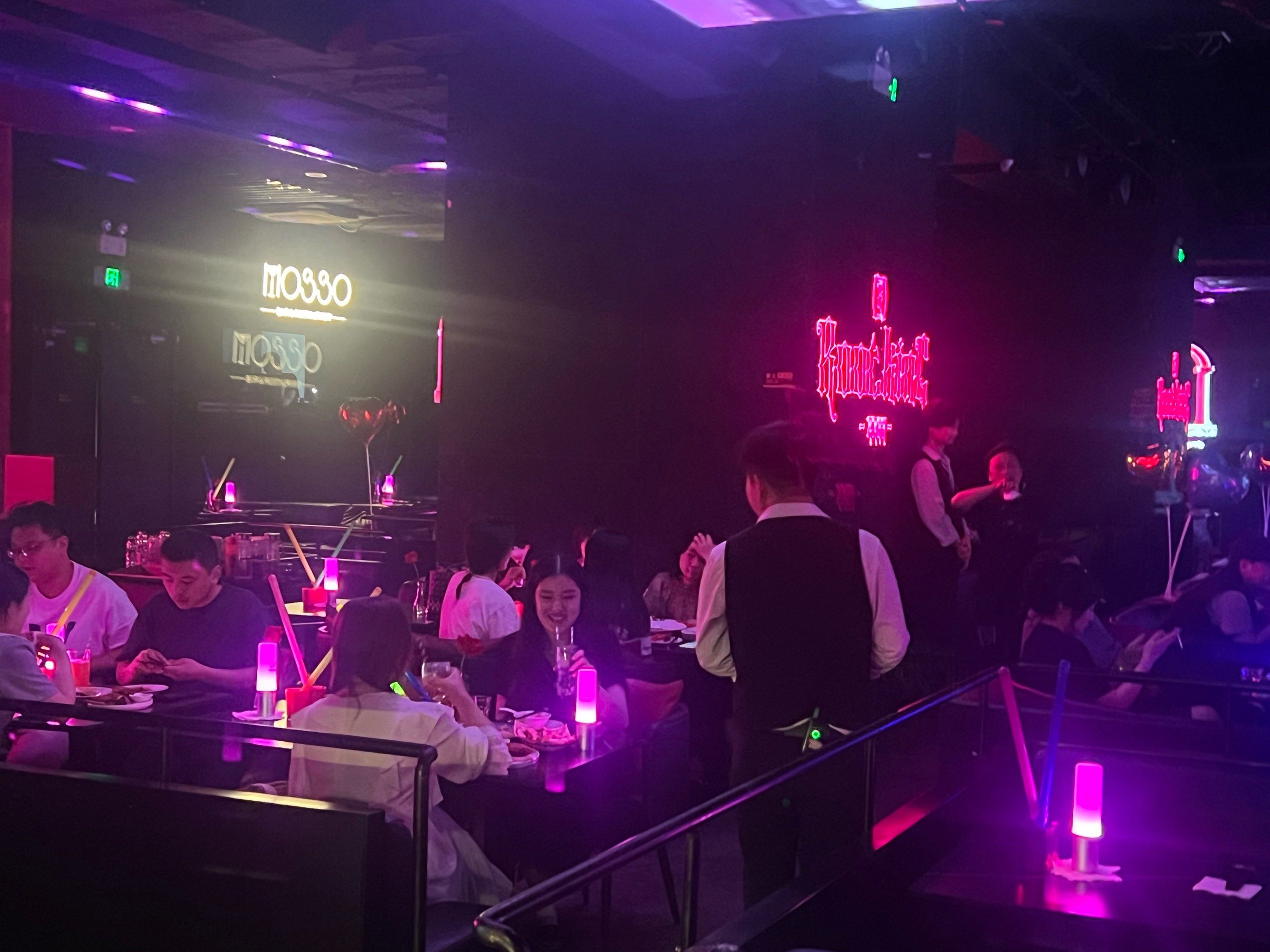 十堰商务KTV推荐指南-竹溪县ktv预定